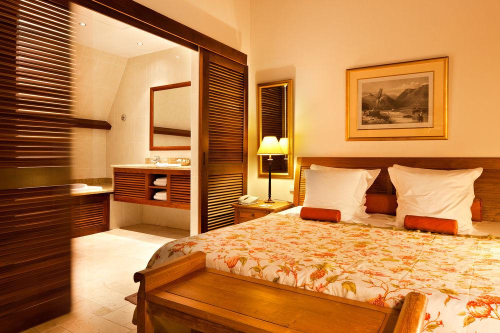 Le Saint Alexis **** Hotel & Spa מראה חיצוני תמונה