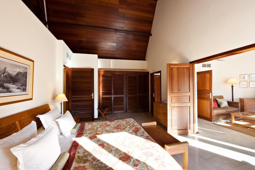 Le Saint Alexis **** Hotel & Spa מראה חיצוני תמונה