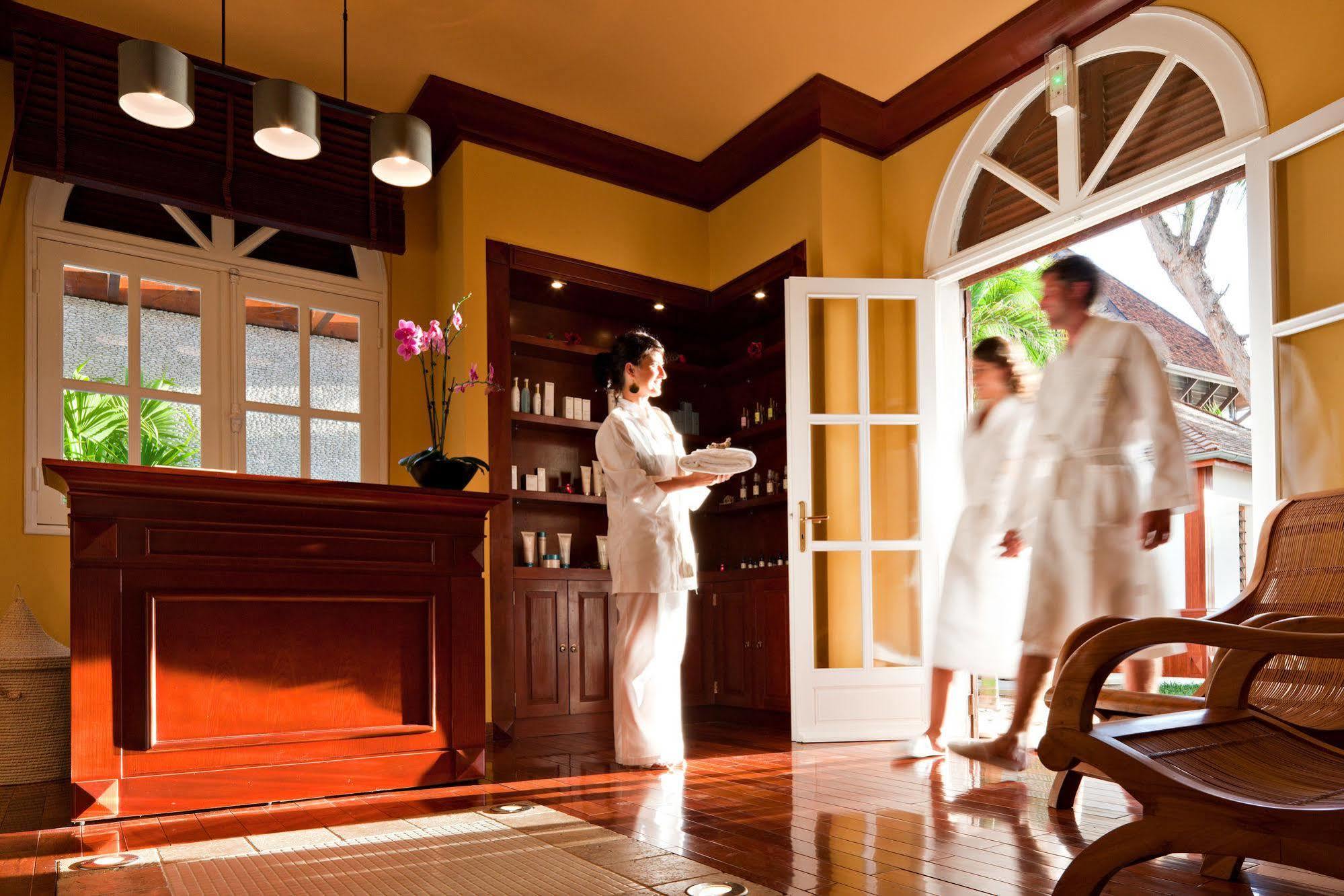 Le Saint Alexis **** Hotel & Spa מראה חיצוני תמונה